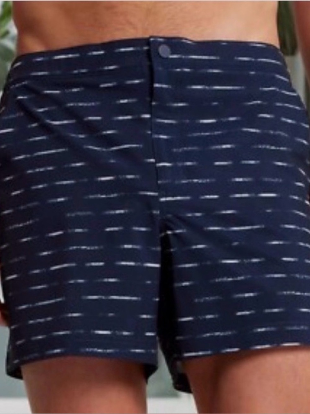 NWT VRST Men’s 5” Resort Short Navy/Sand Washed Stripe - Size M